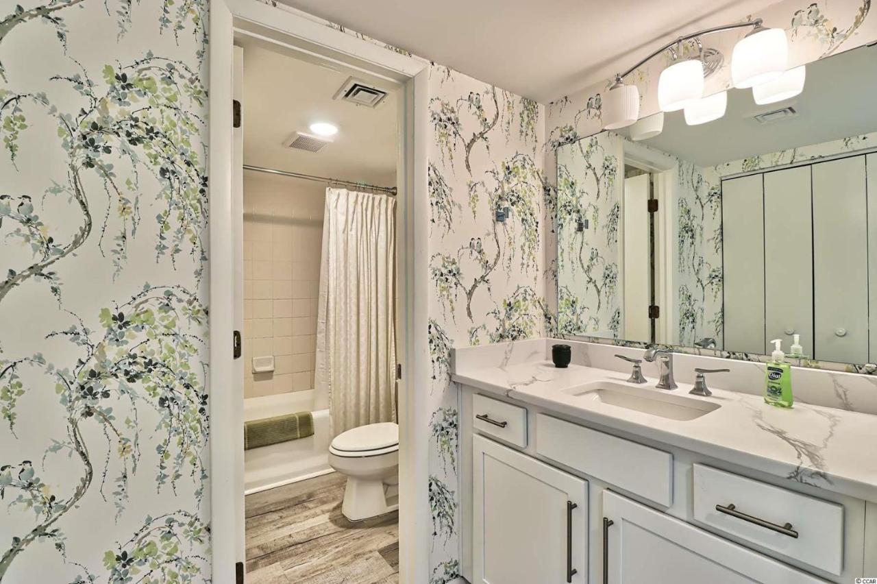 Cabana One Unit 302 - 3Rd Floor Oceanfront Condo - Sleeps 6! 2 Bed, 2 Bath Myrtle Beach Eksteriør billede